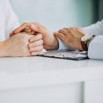 pros y contras sanidad pública y privada